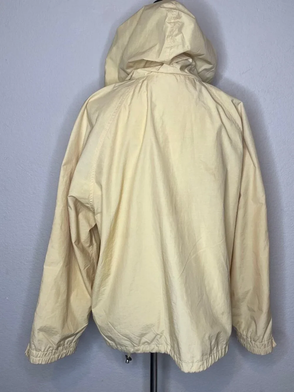 Appleseed's Pastel Yellow Gorpcore Hooded Windbreaker Jacket Mesh Lined Large